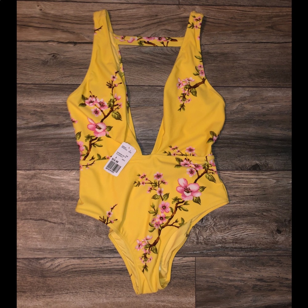 One piece bathing suit